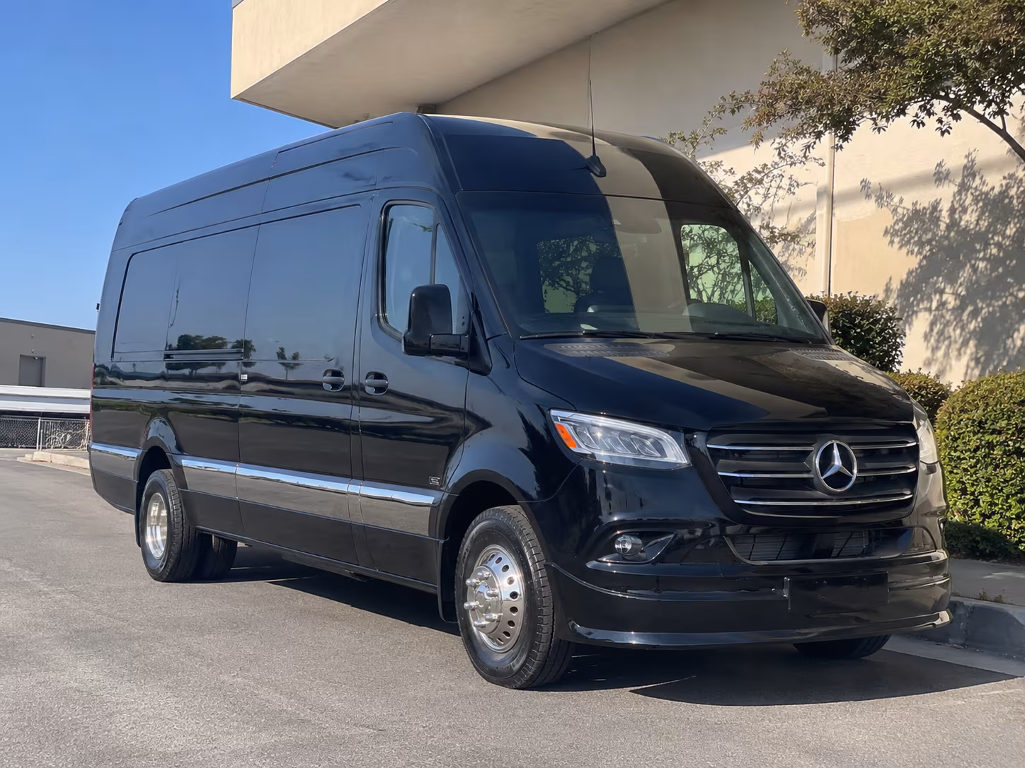 modesto concert shuttle bus rentals in modesto