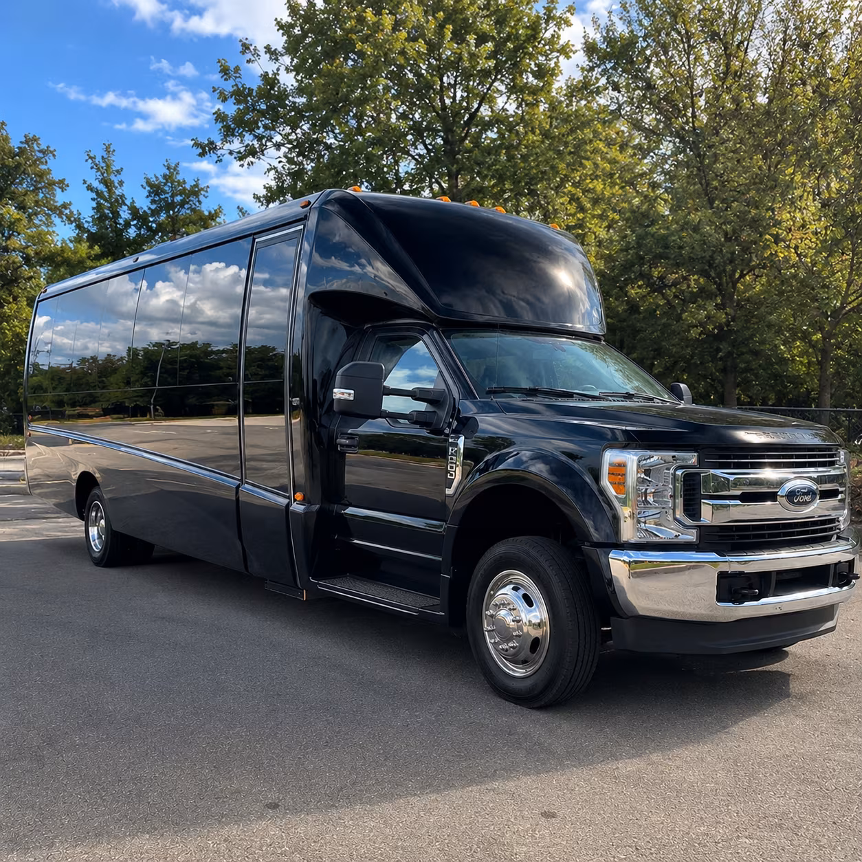 modesto corporate shuttle bus rentals in modesto