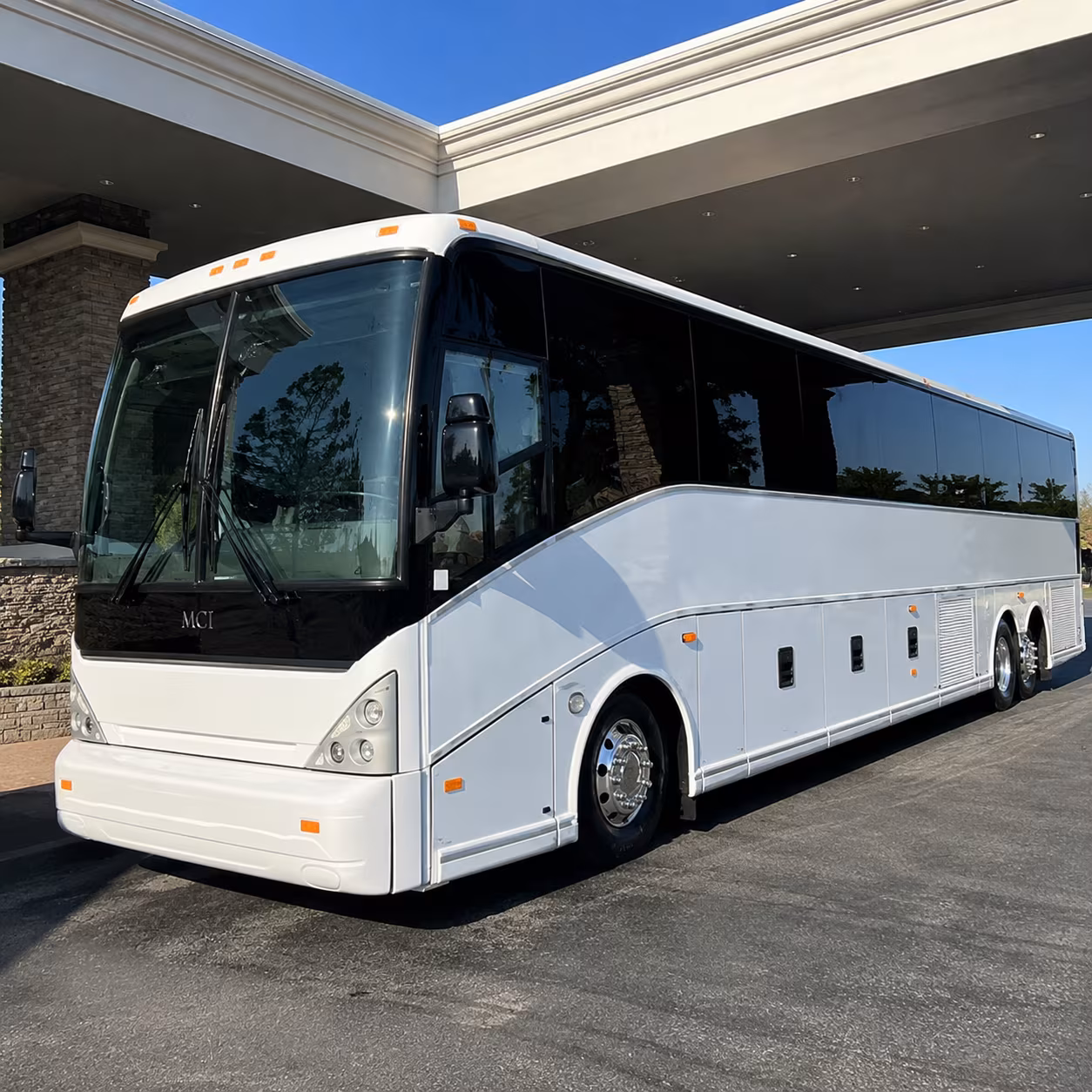 sacramento get your group there with a sacramento long distance charter bus rental