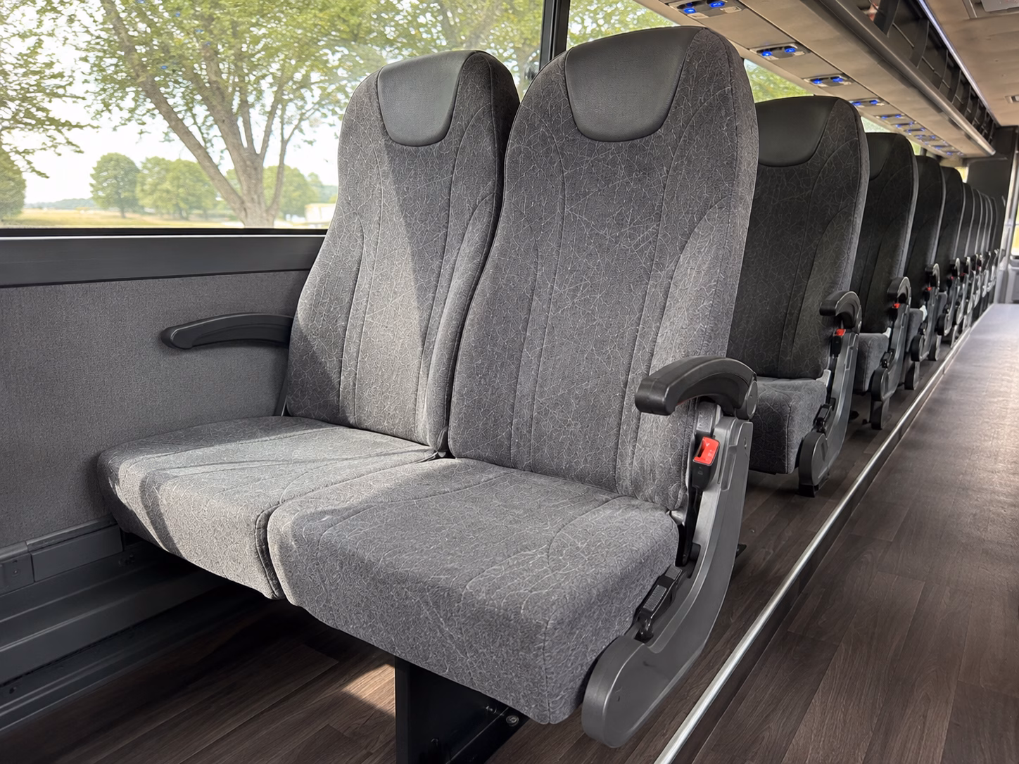sparks charter buses for concerts and shows