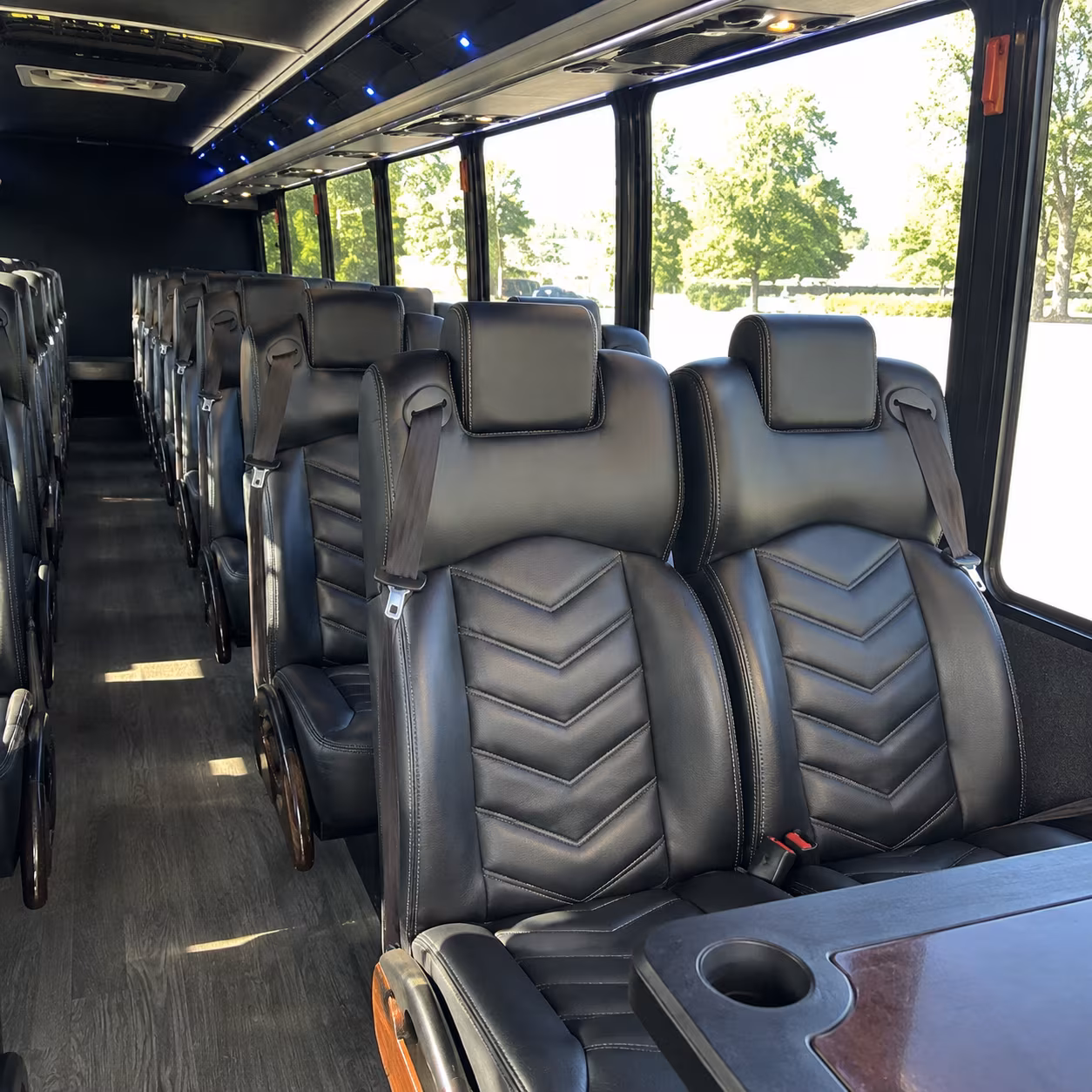 vallejo book charter buses for government military groups in vallejo